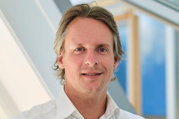 Jeroen Proemstra nieuwe Directeur Verkoop VELUX Nederland